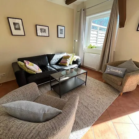 Haus Apfelgarten Rechts בית נופש דאהמה